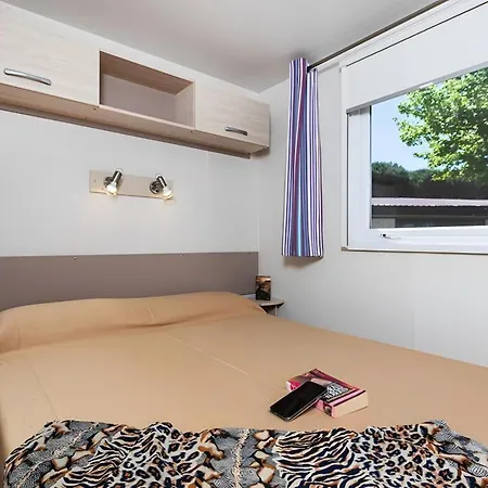 Mobilehome Riviera Fuer 6 Personen