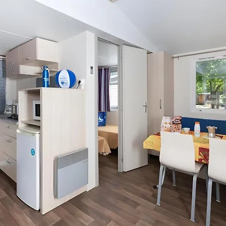 Semesterbostad Mobilehome Riviera Fuer 6 Personen Cesenatico